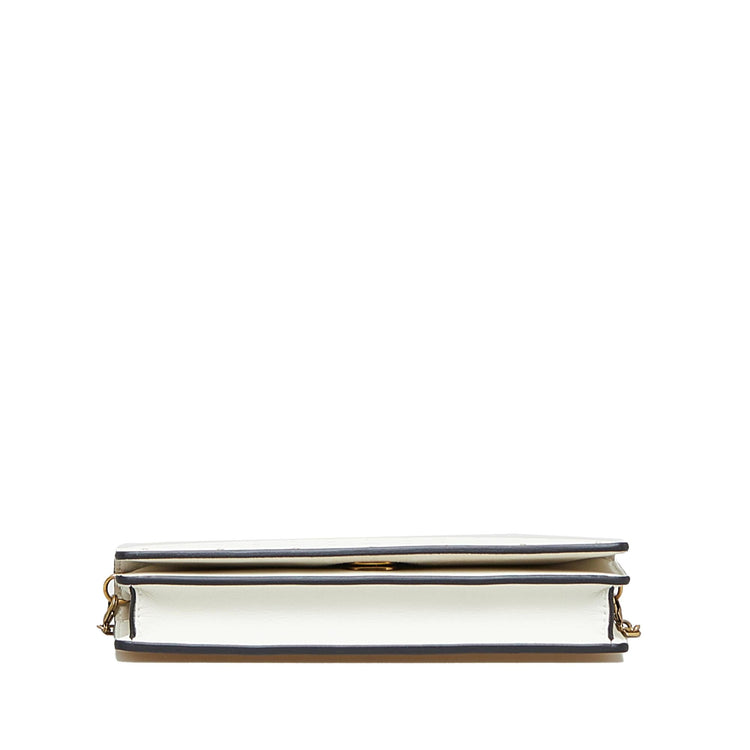 Dior Stars Wallet on Chain white calfskin detail